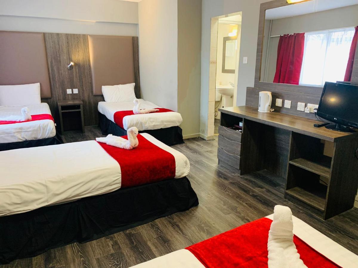 Hotel Lily Londra Dış mekan fotoğraf