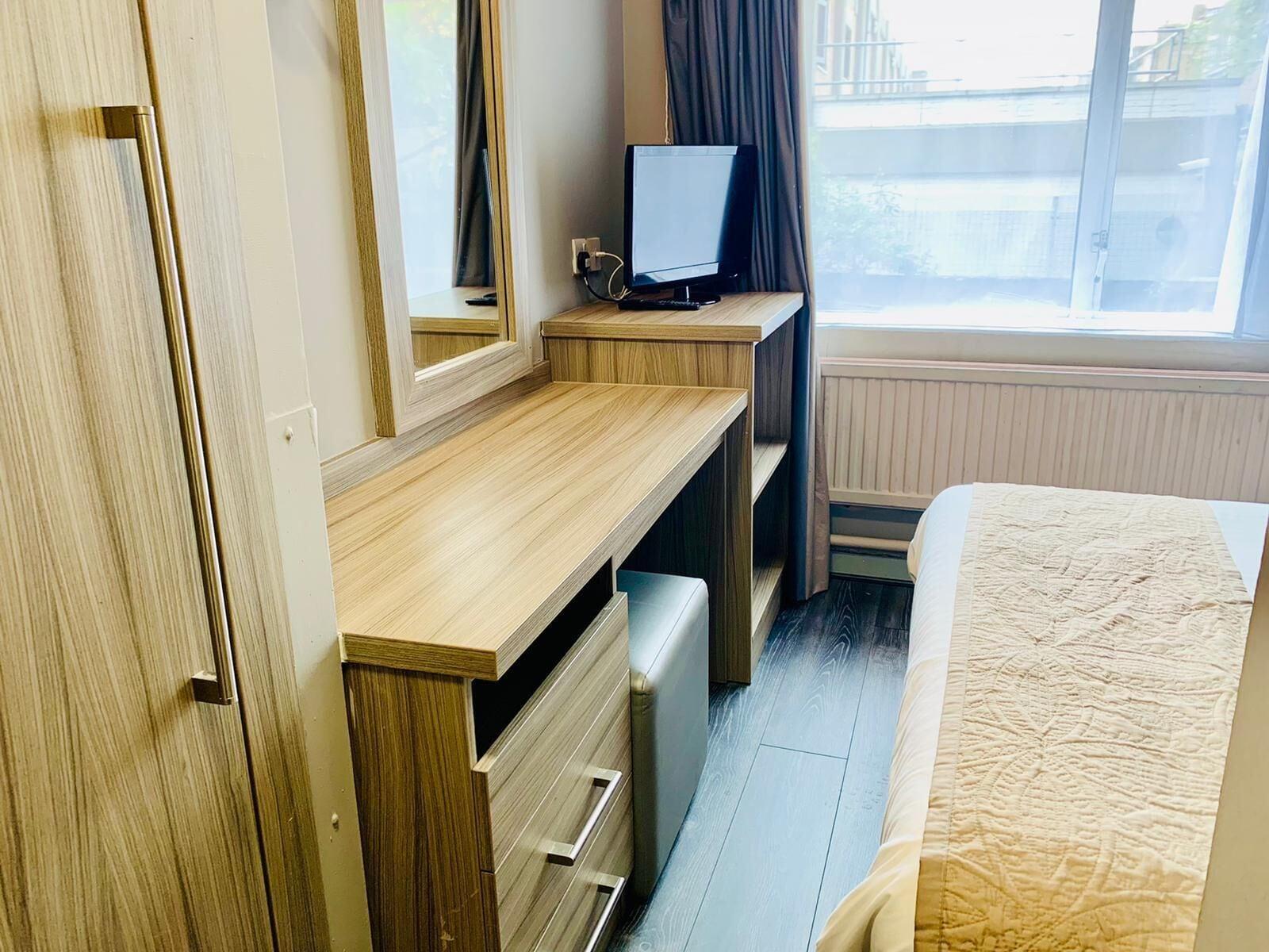 Hotel Lily Londra Dış mekan fotoğraf