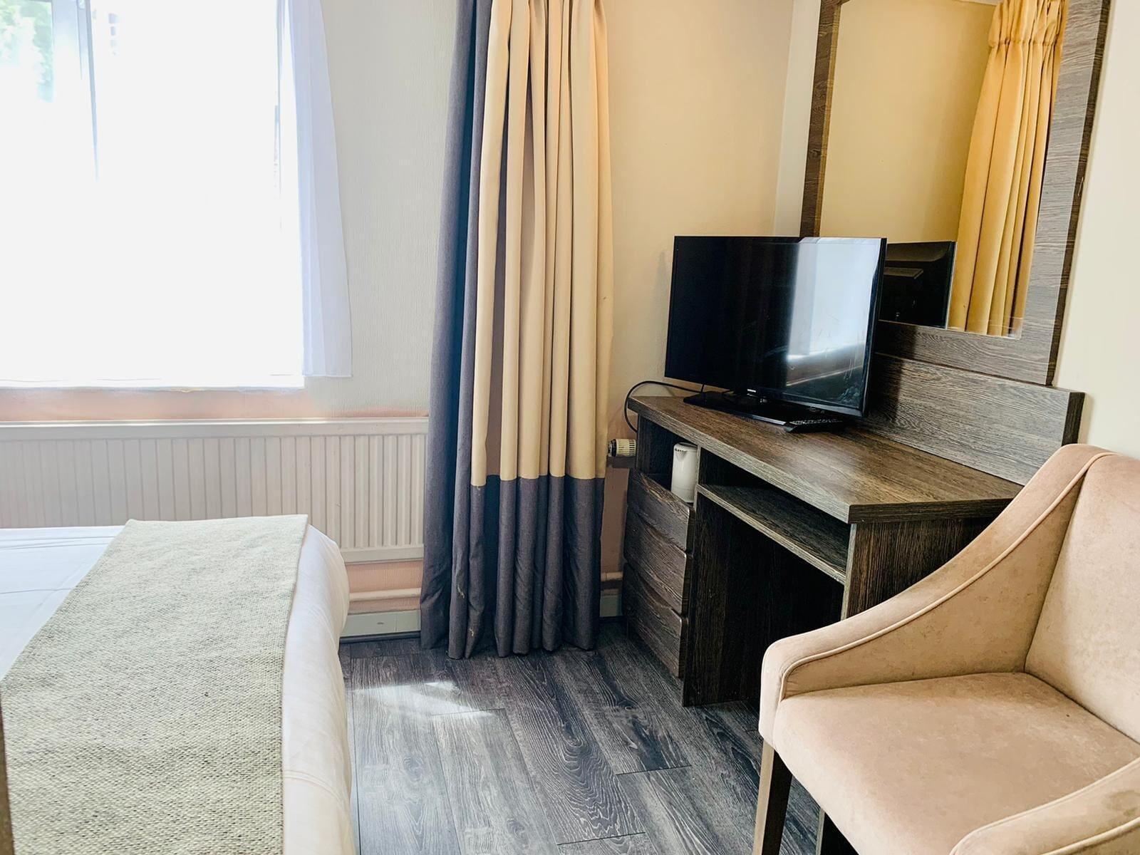 Hotel Lily Londra Dış mekan fotoğraf