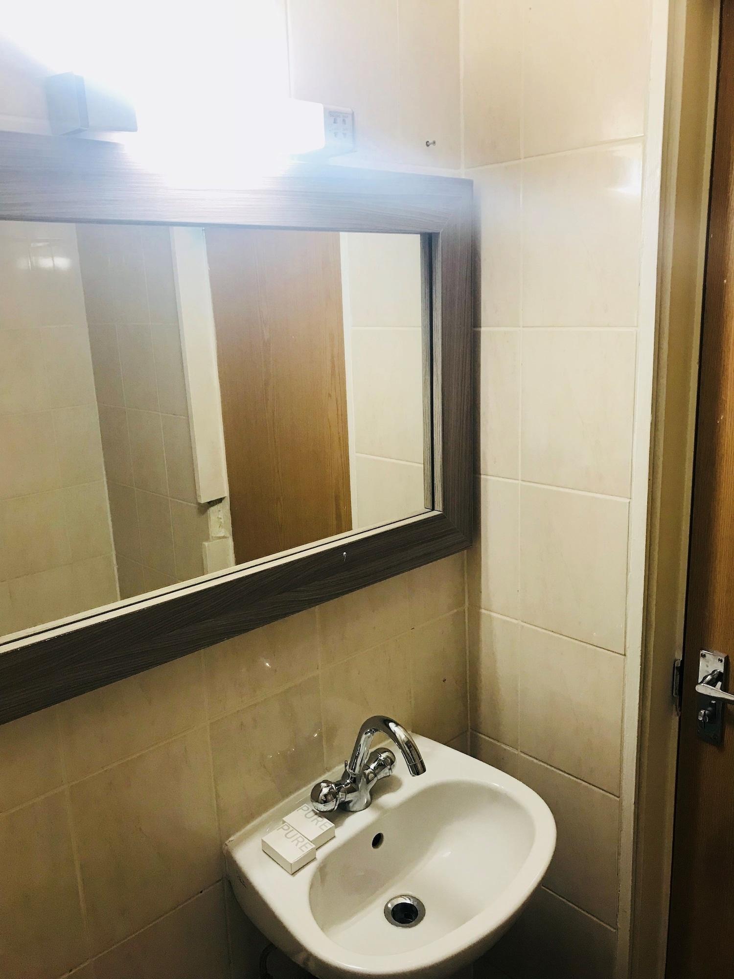 Hotel Lily Londra Dış mekan fotoğraf