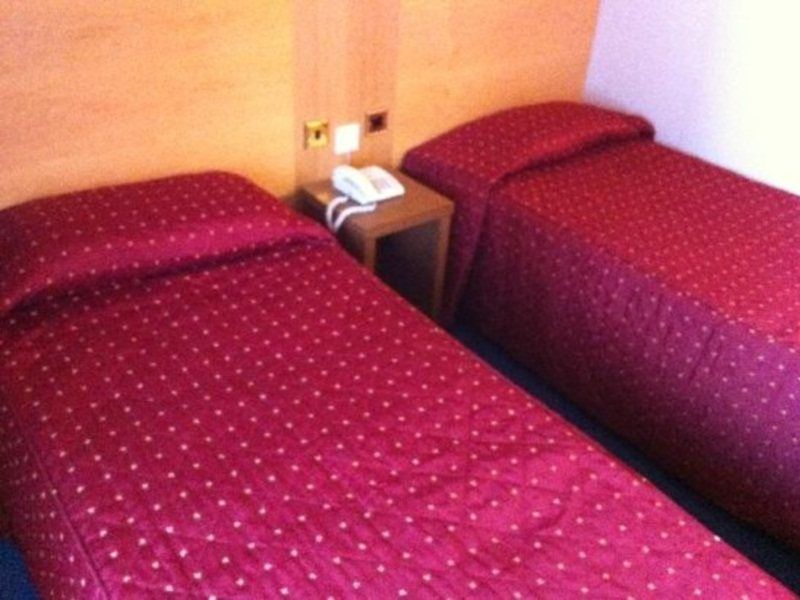 Hotel Lily Londra Dış mekan fotoğraf